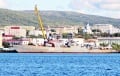 На ремонте в РФ застрял большой корабль